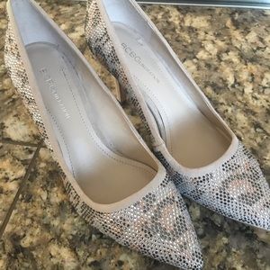 Gold and pink muted leopard print pumps